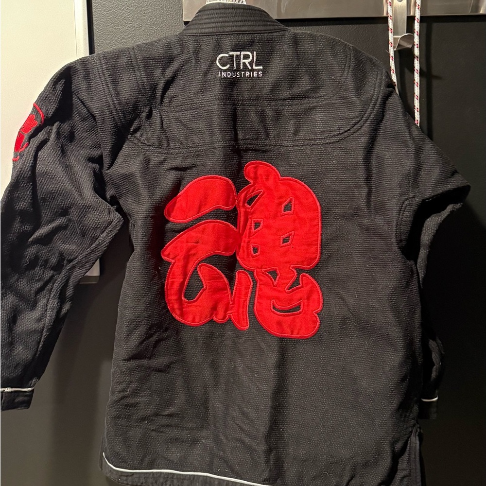 CTRL Industries A1 Enson Inuoe Gi
